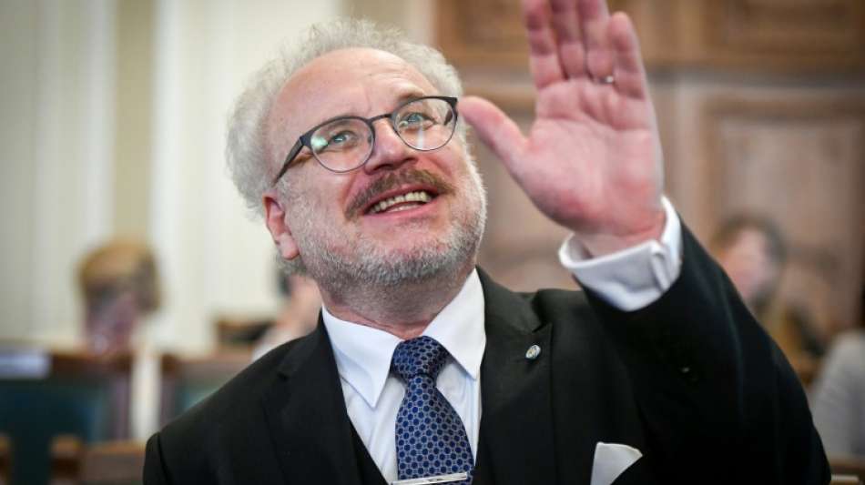Lettischer Pr&auml;sident trotz Impfung mit Coronavirus infiziert