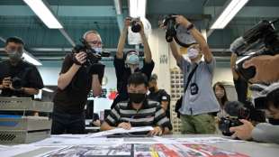 Drei weitere Journalisten von Hongkonger Zeitung "Apple Daily" festgenommen