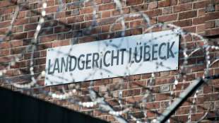 23-Jähriger wegen Mordes mit Pflanzenschutzmittel in Lübeck vor Gericht