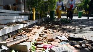 Zahl der Tote nach Erdbeben im Osten Indonesiens auf fünf gestiegen