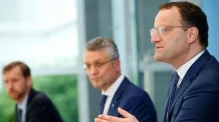 Wieler und Spahn mahnen wegen Delta-Variante vollst&auml;ndigen Impfschutz an