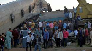 Ägypten erlässt acht Haftbefehle nach Zugunglück