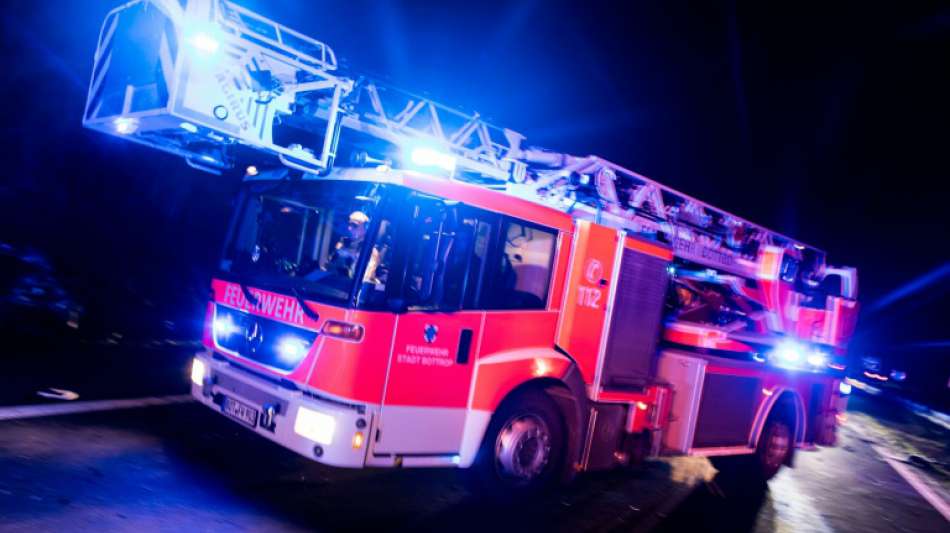 Feuerwehr-Gewerkschaft beklagt Personalengpässe bei Brandbekämpfung