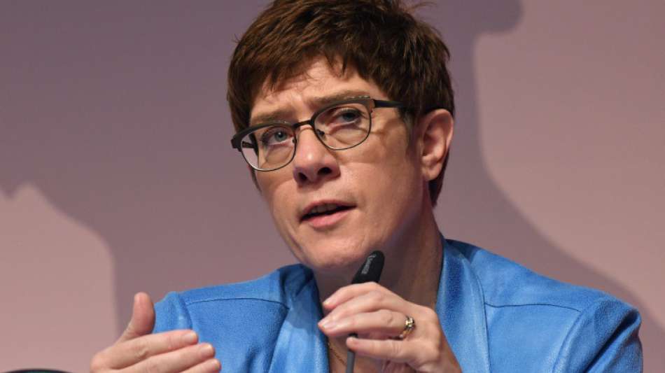 Kramp-Karrenbauer überzeugt Junge Union mit kämpferischer Rede