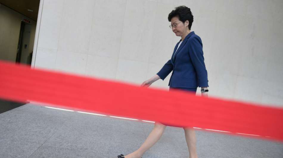 Hongkongs Regierungschefin schließt chinesische Hilfe nicht mehr aus