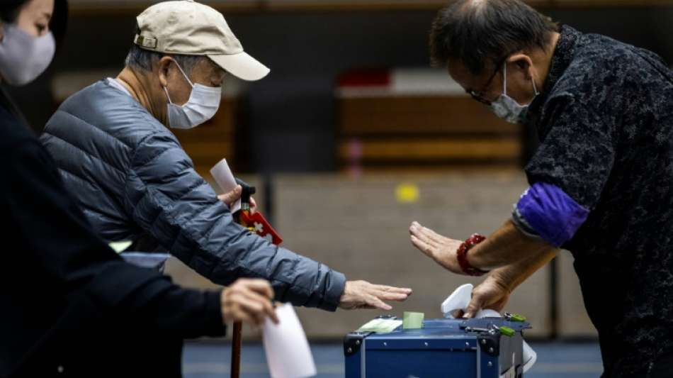 Regierungspartei in Japan muss bei Parlamentswahl Verluste f&uuml;rchten