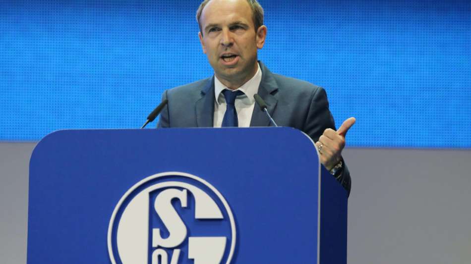 Wegen anonymer Anfeindungen und Bedrohungen: Schalke-Vorstand Jobst legt Amt nieder 