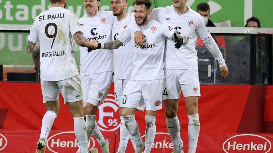St. Pauli bleibt an Darmstadt dran - Schalke patzt