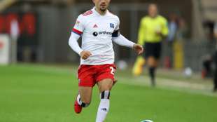 HSV dank Leibold wieder vorne - Aue holt auf