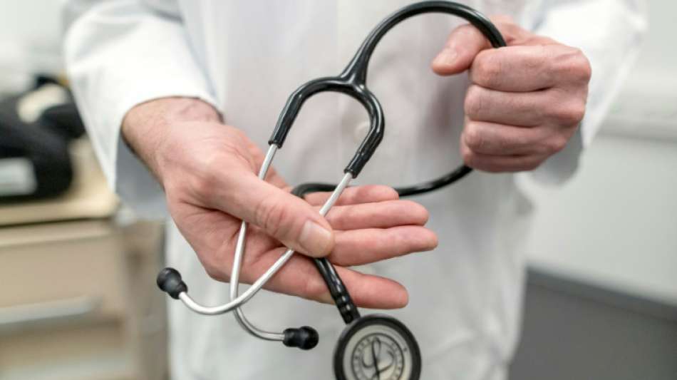 Umfrage: Jeder fünfte Klinikarzt denkt über Berufswechsel nach