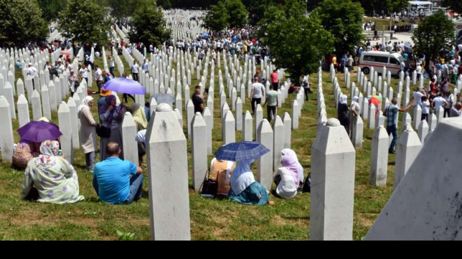 UN-Gesandter f&uuml;r Bosnien verbietet Leugnung von V&ouml;lkermord in Balkan-Staat
