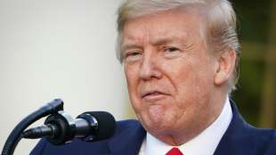 Trump wollte Wahl laut Gespr&auml;chsnotizen f&uuml;r "korrupt" erkl&auml;ren lassen