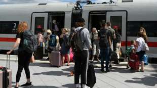 Merkel hält 3G-Regel in Fernzügen weiter für sinnvoll