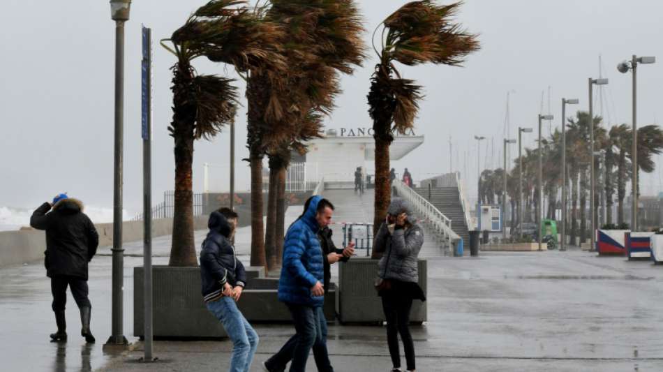 Drei Menschen sterben in Spanien durch Sturm 
