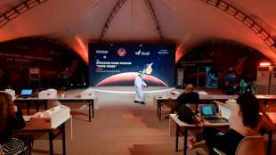 Mars-Sonde der Emirate erreicht Umlaufbahn des Roten Planeten