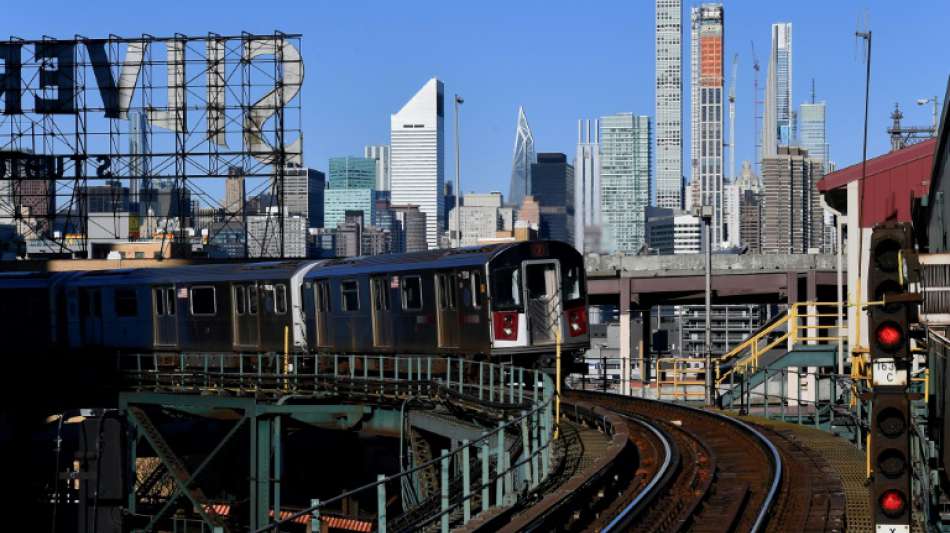 New York hebt ab 19. Mai zahlreiche Corona-Beschränkungen auf