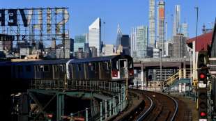 New York hebt ab 19. Mai zahlreiche Corona-Beschränkungen auf