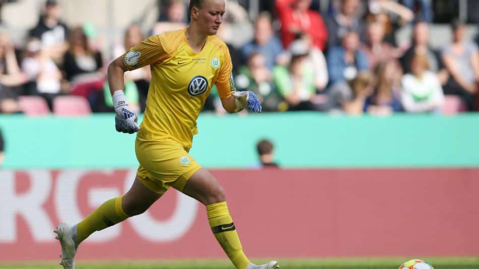 Zwillingsmama Schult zurück im Wolfsburger Teamtraining