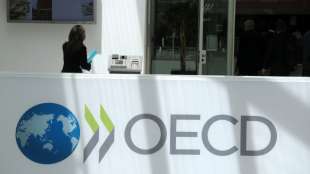 Einwanderung in OECD-L&auml;nder wegen Corona-Krise um fast ein Drittel gesunken