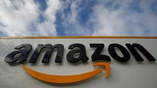 Hunderte Amazon-Mitarbeiter streiken in Deutschland für Tarifvertrag