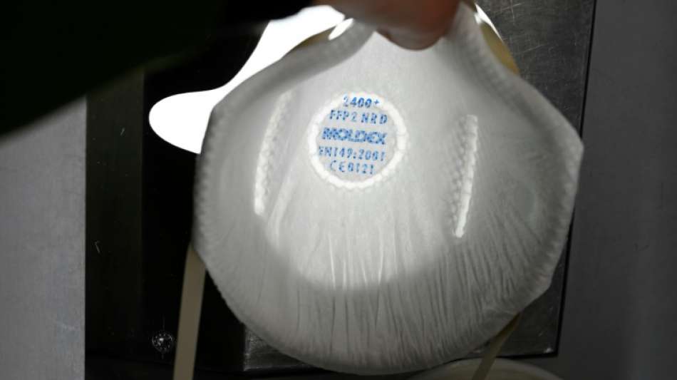 Spahn rechnet mit vereinzelten Engpässen bei FFP2-Masken