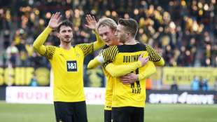 Dank Doppelpacker Reus: BVB nutzt Bayern-Patzer und wahrt Titelchance