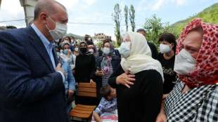Mindestens 31 Tote durch &Uuml;berschwemmungen in der T&uuml;rkei