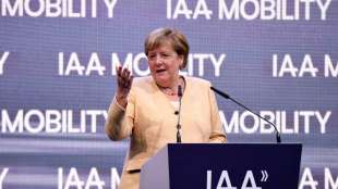 Bundeskanzlerin Merkel er&ouml;ffnet ihre letzte IAA in M&uuml;nchen