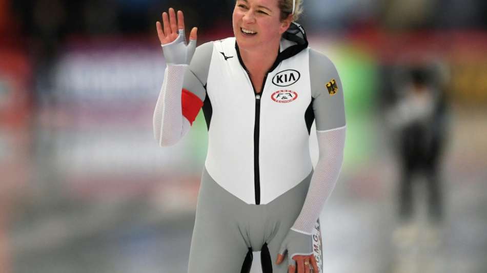 Pechstein und Friedrich tragen die deutsche Fahne