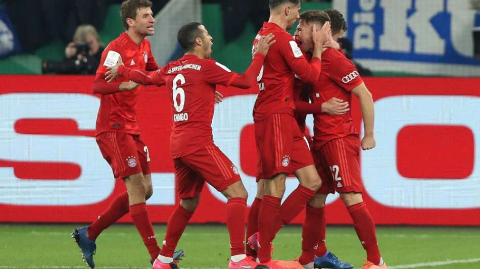 Bayern im Pokal-Halbfinale - Schalke-Fans kritisieren "dementen" DFB