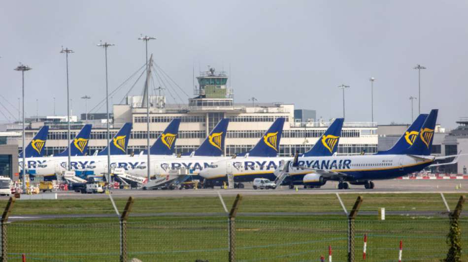 Ryanair will wegen Corona-Krise bis zu 3000 Stellen streichen