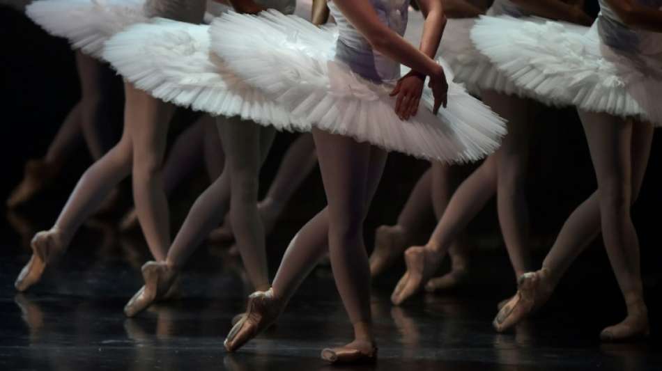 Ausl&auml;ndische T&auml;nzer verlassen wegen Ukraine-Krieg russische Ballett-Kompanien