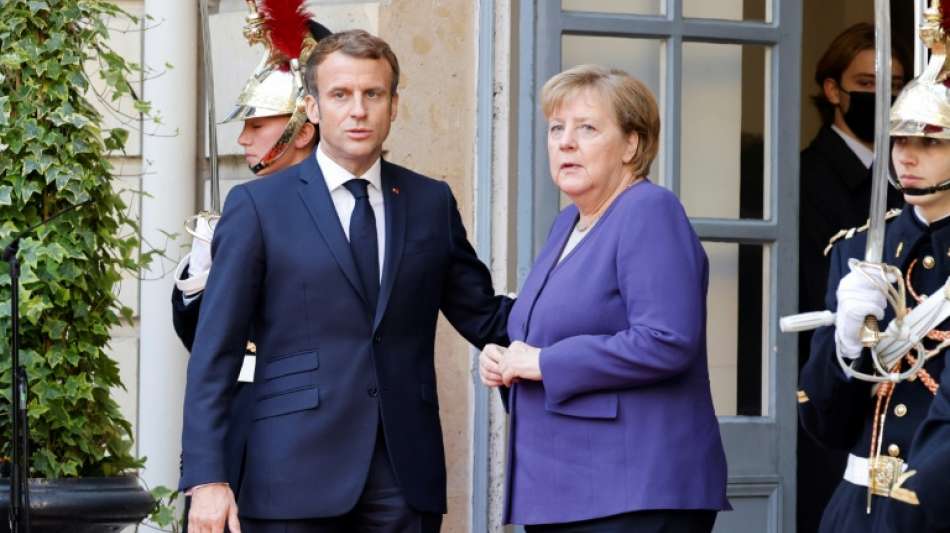 Merkel dringt auf Abzug ausl&auml;ndischer K&auml;mpfer aus Libyen