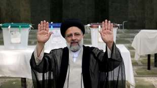 Ultrakonservativer Raisi gewinnt erwartungsgem&auml;&szlig; Pr&auml;sidentschaftswahl im Iran