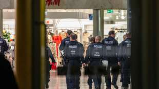 Nach Räumung von Duisburger Einkaufszentrum Mann in Niederlanden festgenommen