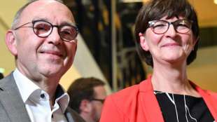 Walter-Borjans: SPD sollte mit einem Spitzen- statt Kanzlerkandidaten antreten