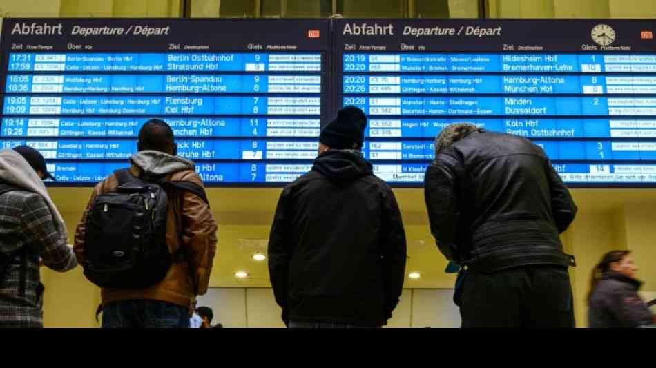 Bahnreisende sollen bei Verspätungen Ansprüche auch per Internet anmelden können