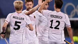 Hockey-M&auml;nner feiern souver&auml;nen 7:1-Auftaktsieg gegen Kanada