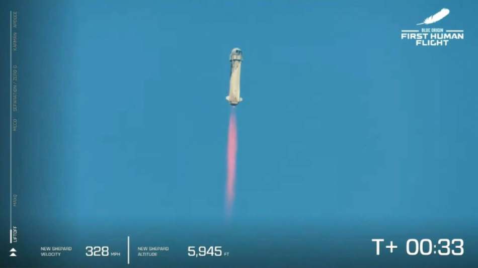 Jeff Bezos absolviert mit Blue-Origin-Rakete erfolgreich Flug ins All