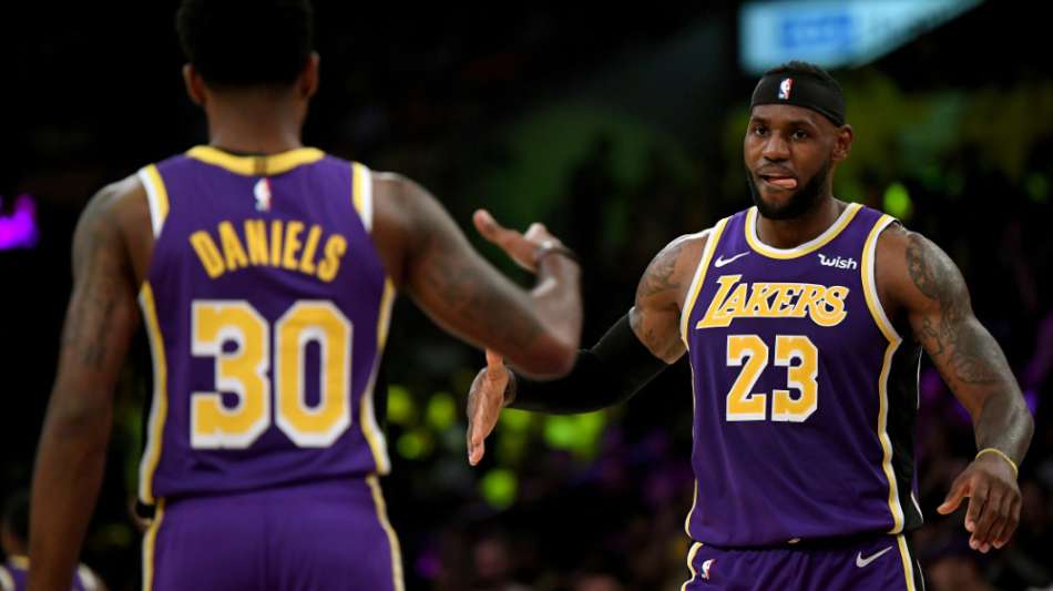 James führt Lakers zu erstem Saisonsieg - Pleite für Raptors