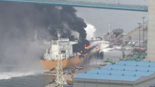 18 Verletzte bei schwerer Explosion auf Tanker in Südkorea