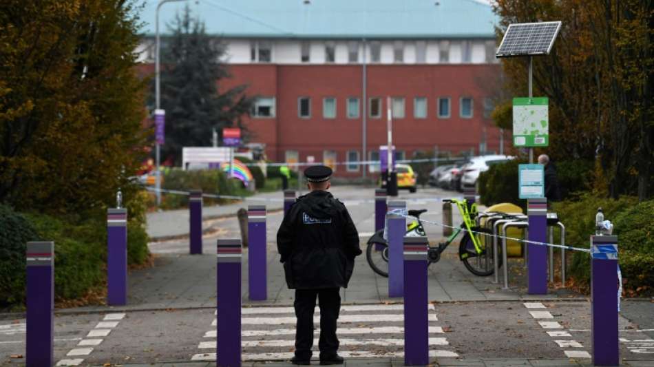 Gro&szlig;britannien erh&ouml;ht nach Explosion von Taxi in Liverpool Terrorwarnstufe