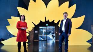 Grüne zeigen mit Wahlprogramm auch Anspruch auf Regierungsübernahme im Bund