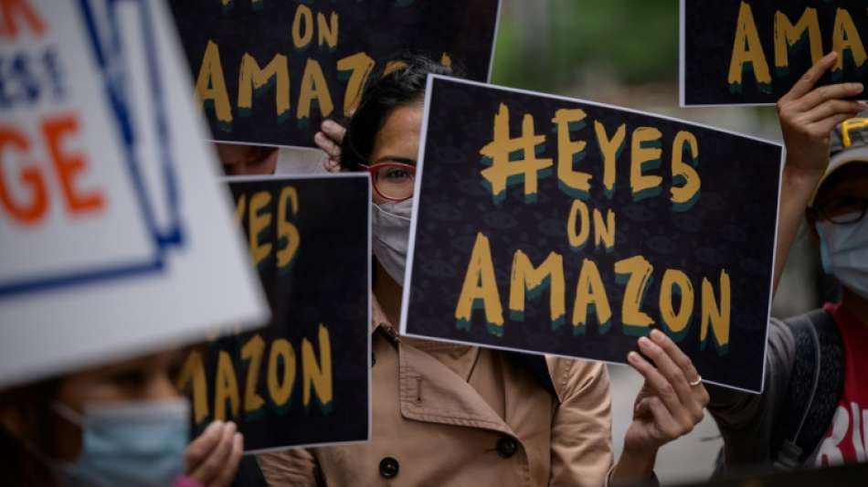 Amazon-Besch&auml;ftigte in New York gehen ersten Schritt zur Bildung einer Gewerkschaft