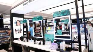 Sephora kauft britische Online-Kosmetikh&auml;ndler Feelunique