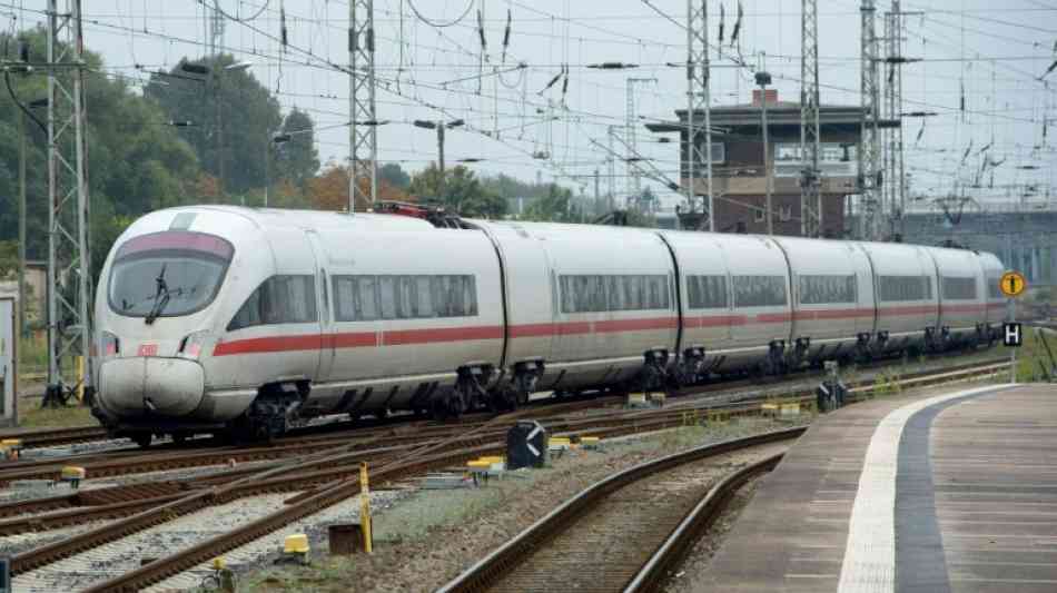 Bahn: ICE bei Frankfurt am Main mit Luftgewehr beschossen