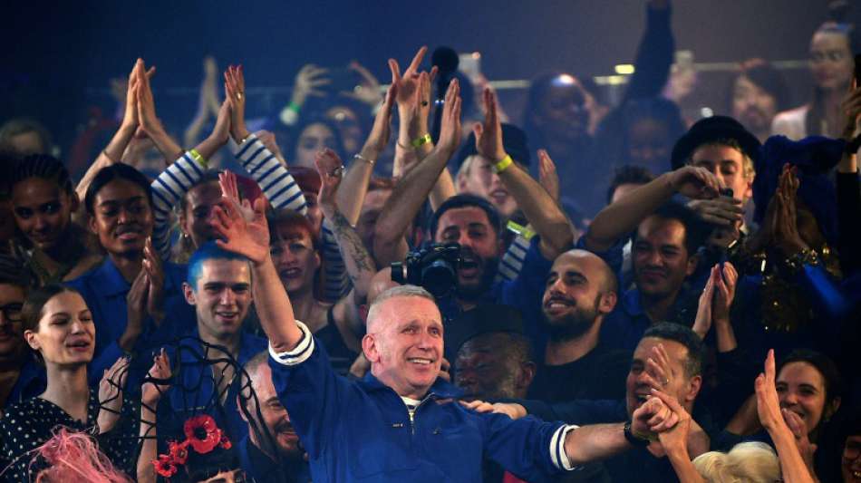 Gaultier verabschiedet sich mit Mega-Show von Haute-Couture-Modenschauen