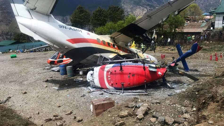 Drei Tote bei Flugzeugunglück nahe Mount Everest