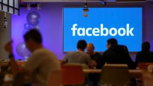 Facebook plant 1000 neue Stellen im Kampf gegen Hass- und Falschnachrichten