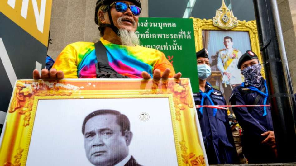 Thailands Ministerpr&auml;sident muss sich Misstrauensvotum stellen